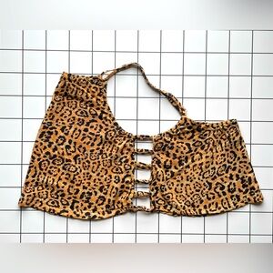 Silence + Noise by Urban Outfitters cropped tank with cut-out sides